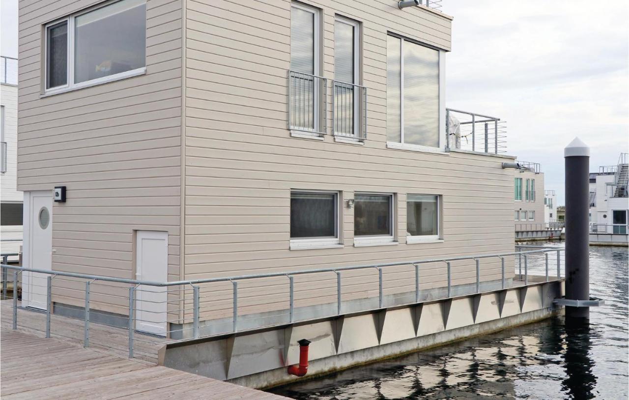 Nice Ship In Ostseeresort Olpenitz With Kitchen Buitenkant foto